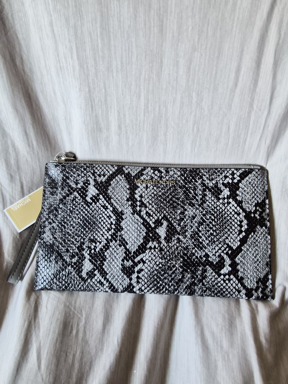 Michael Kors Snake Print Leather Wristlet Clutch NWT Gray Black Zip Pouch